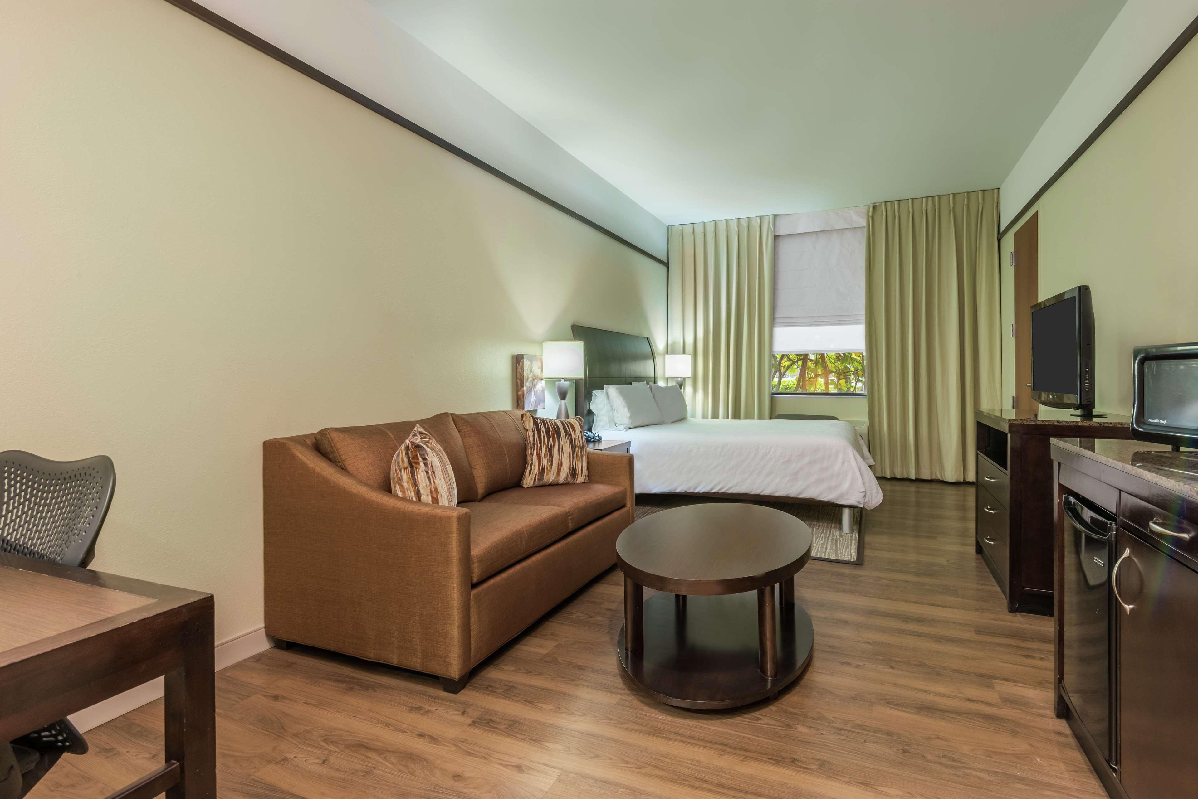 Hilton Garden Inn West Palm Beach Airport Екстер'єр фото