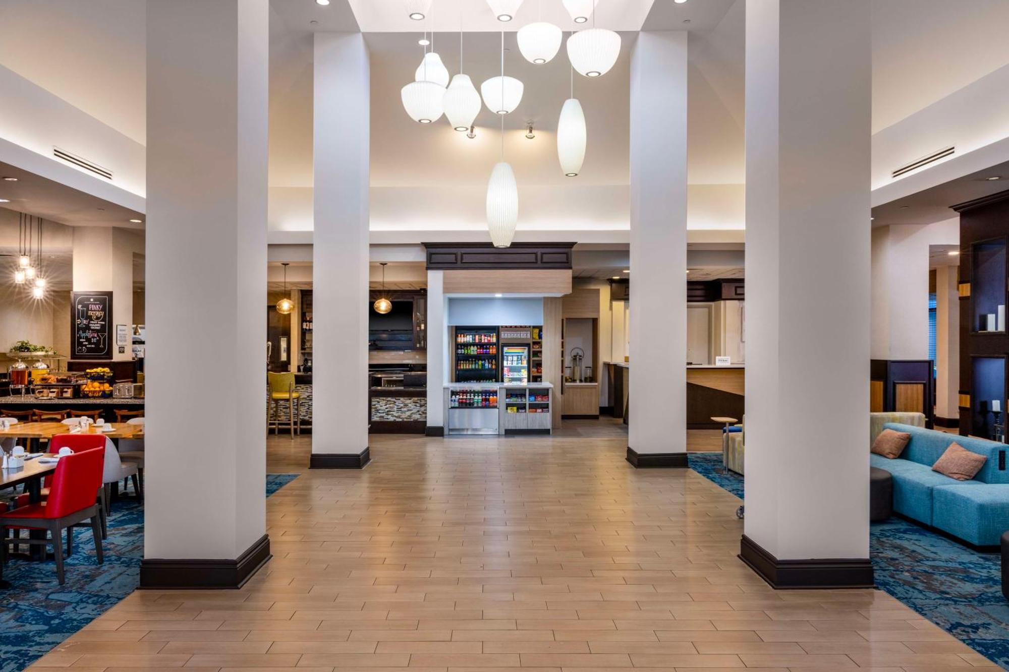 Hilton Garden Inn West Palm Beach Airport Екстер'єр фото