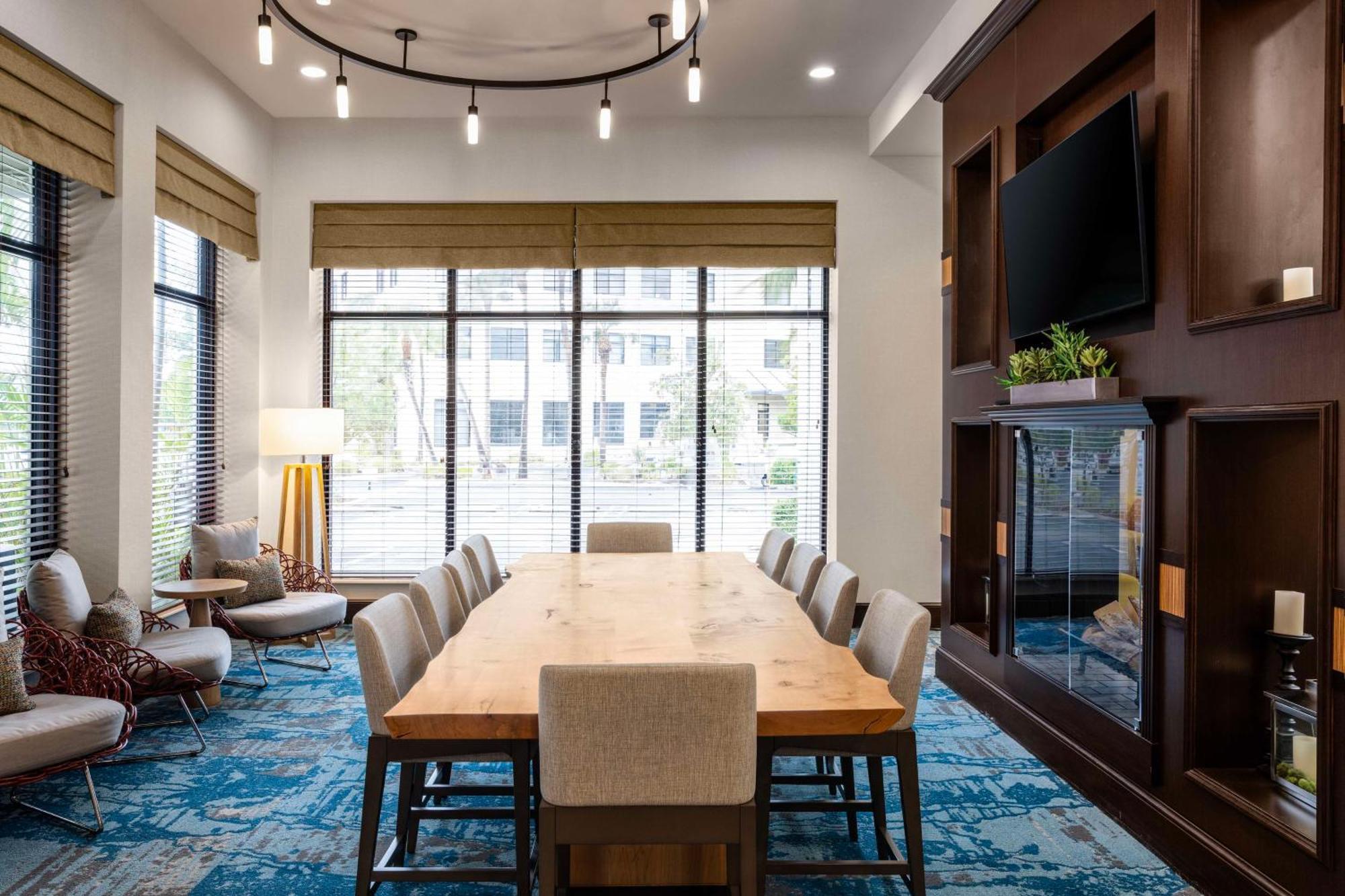 Hilton Garden Inn West Palm Beach Airport Екстер'єр фото