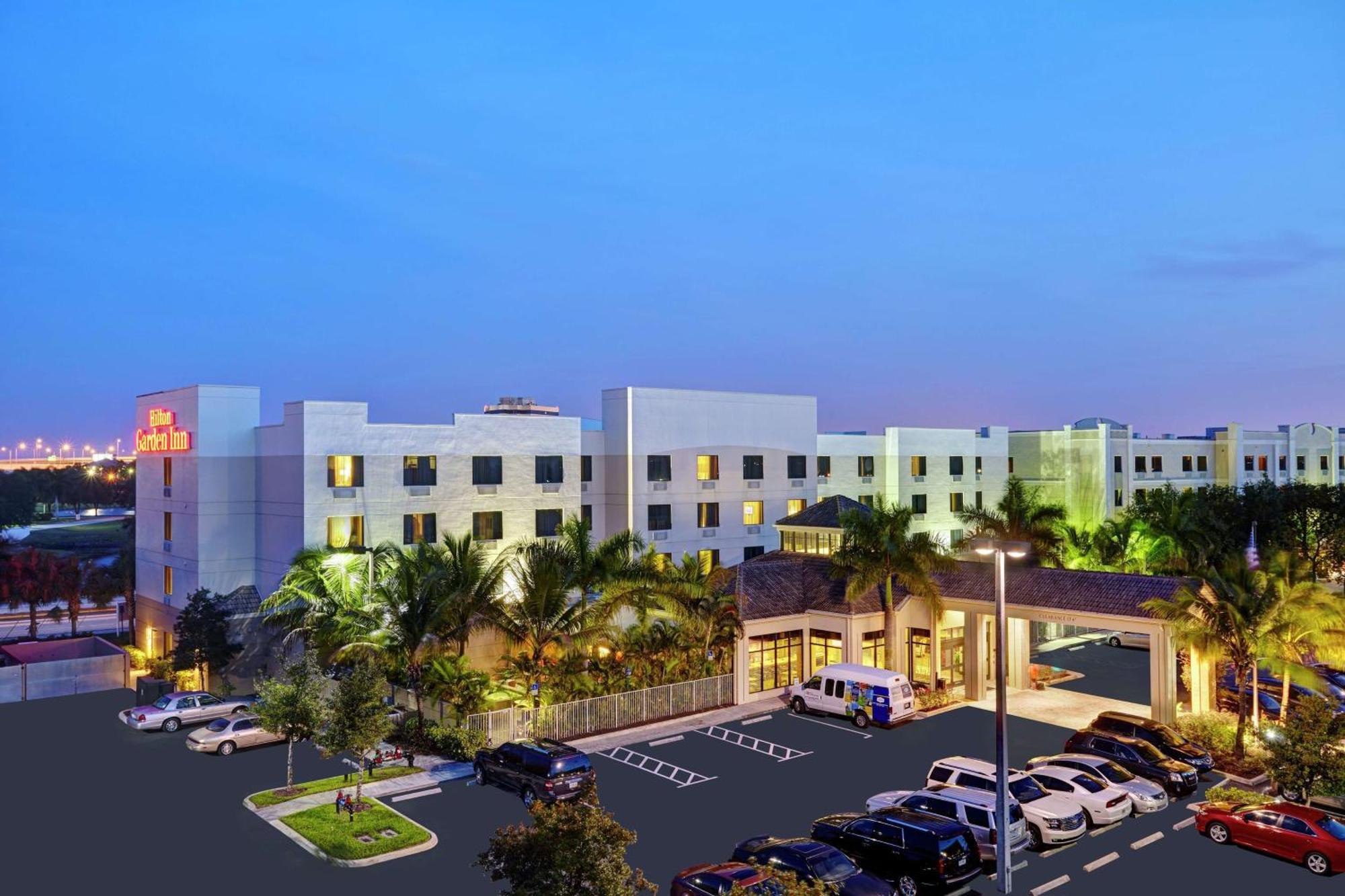 Hilton Garden Inn West Palm Beach Airport Екстер'єр фото