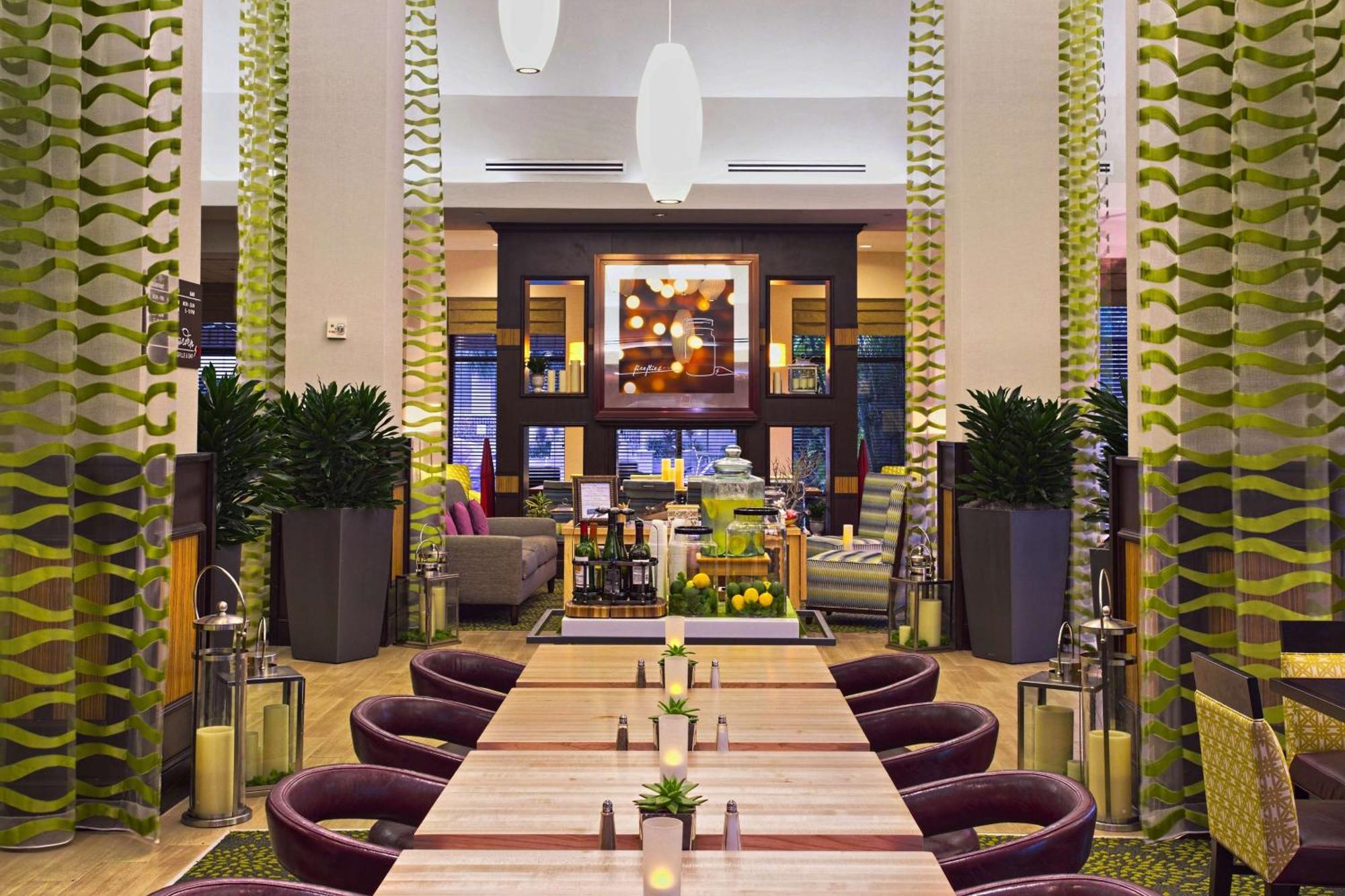 Hilton Garden Inn West Palm Beach Airport Екстер'єр фото